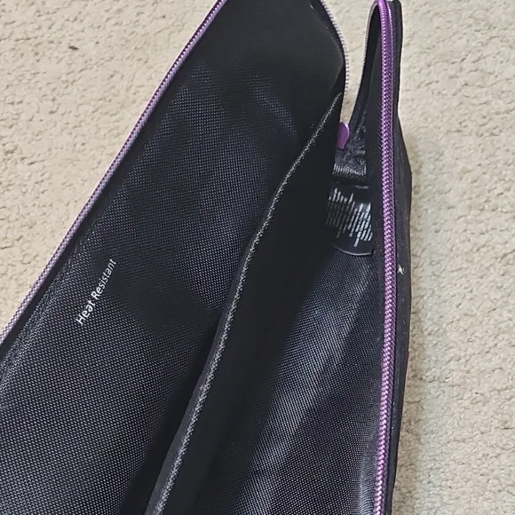 ghd Platinum Flat Iron - Picture 4 of 5